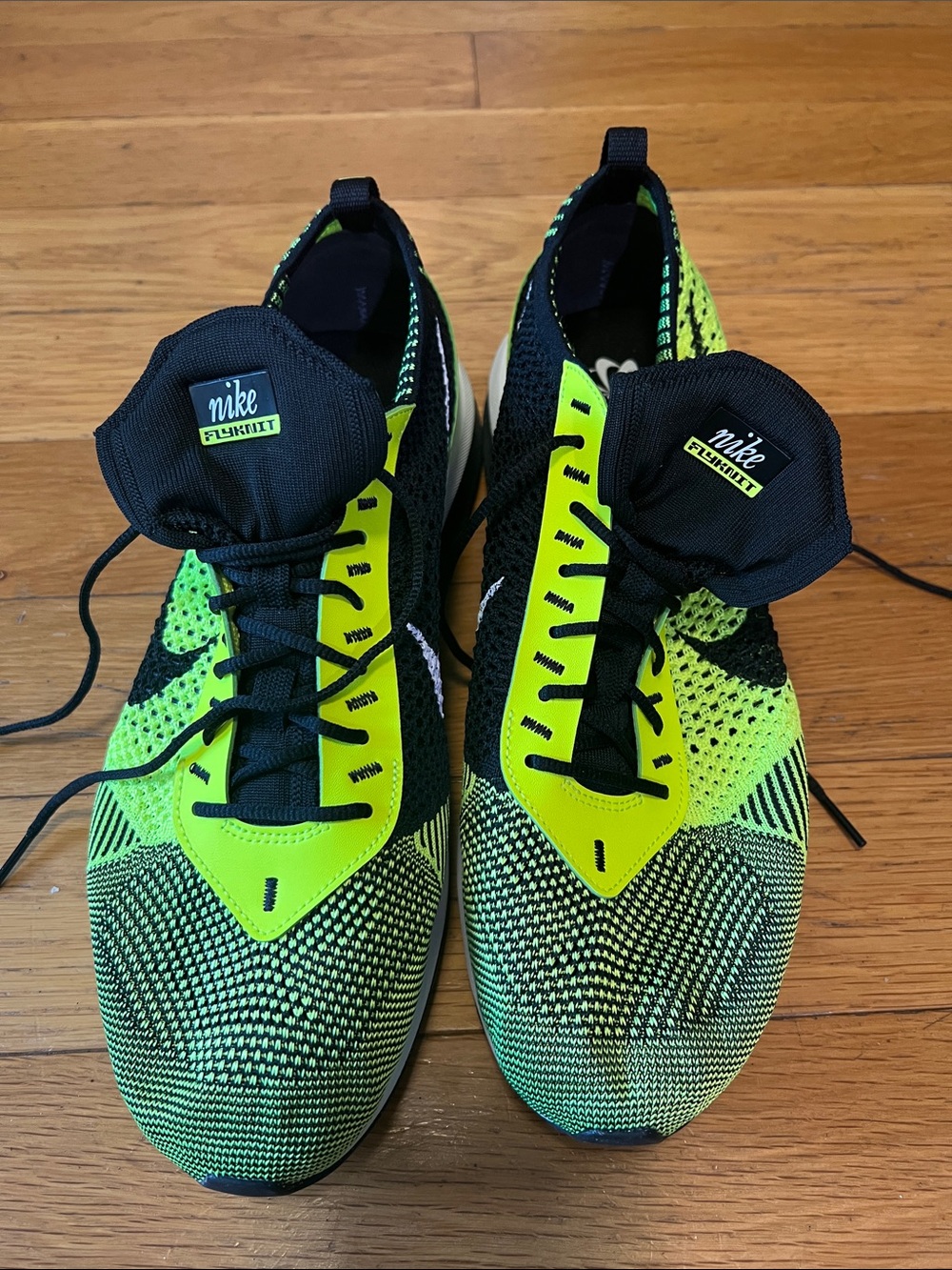 Nike Men’s Flyknit Running Shoes - Neon Yellow/Black